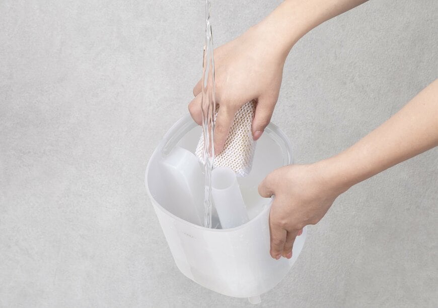 出所：株式会社ニトリホールディングス　タンクを持ち運べるラク給水アロマ加湿器