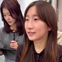 面長に悩む女性が似合わせカットとメイクで大胆イメチェン！→仕上がりに「良い感じ！」と歓喜