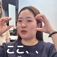 【大変身】「顔まわりの髪の毛がほしい」女性が顔まわりカットでイメチェン！「めっちゃいいです」と笑顔こぼれる