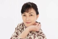 板谷由夏、親友と2人旅！震えながら韓国料理絶賛「可愛すぎます」「最高」