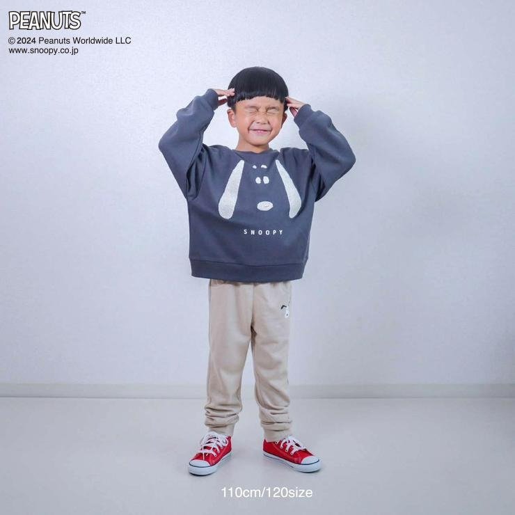 出所：しまむら公式　キッズ トレーナー（110～130cm・PEANUTS)