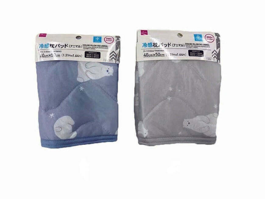 出所：DAISO　冷感枕パッド（アニマル）