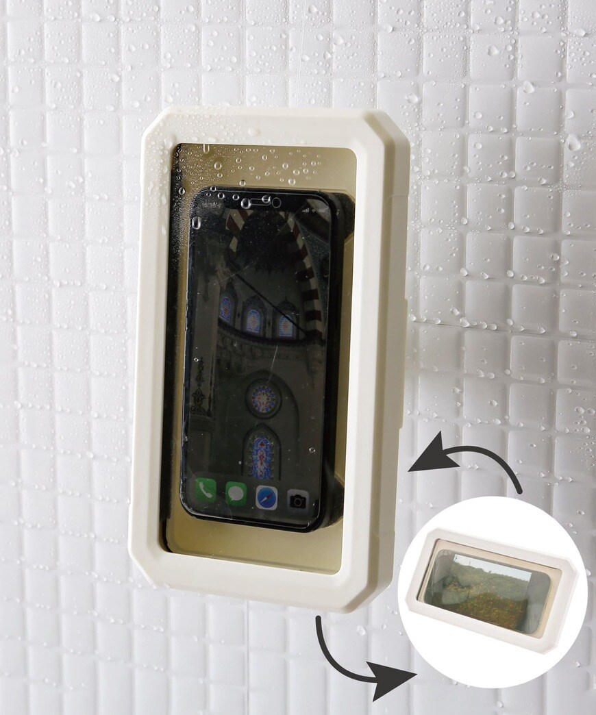 お風呂で使用できる防滴スマホケースは360度回転して便利