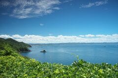 島根県で撮影した「ゲームの隠しステージ」のような洞窟　幻想的な景色に「ロケ地になりそう」「綺麗」