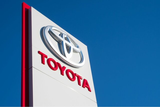トヨタの株価は半導体関連株の大幅下落をよそに大幅上昇し対前日比+7.18％の3,224円——予想PER12.8倍・実績PBR1.05倍が映す「世界一の会社」の株価評価とは