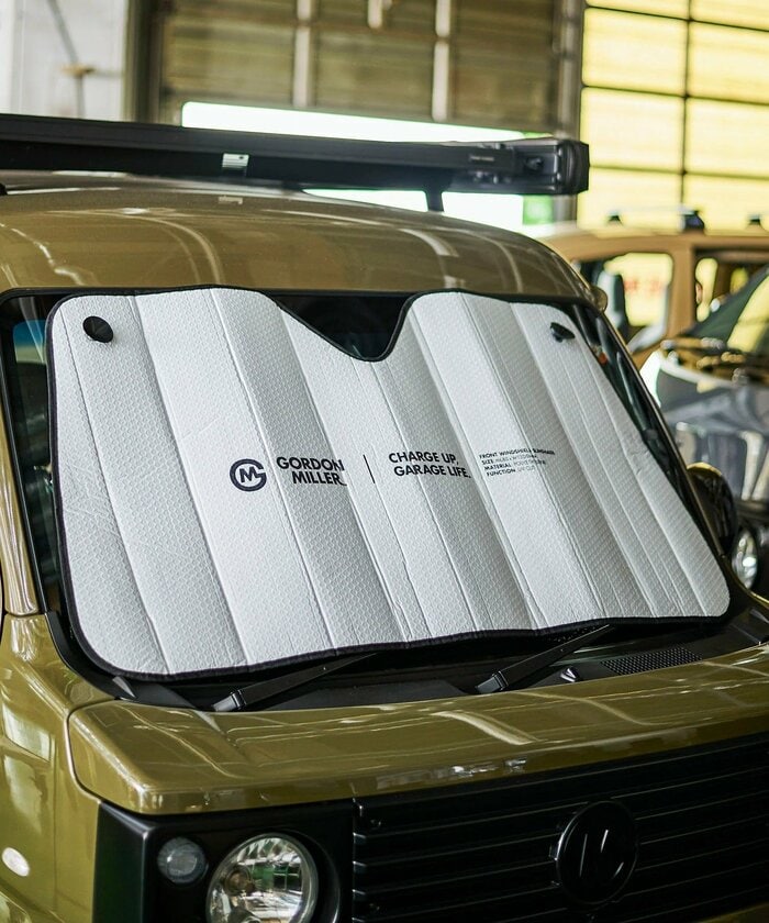 車内での休憩や仮眠時の目隠しとしても極めて優秀です