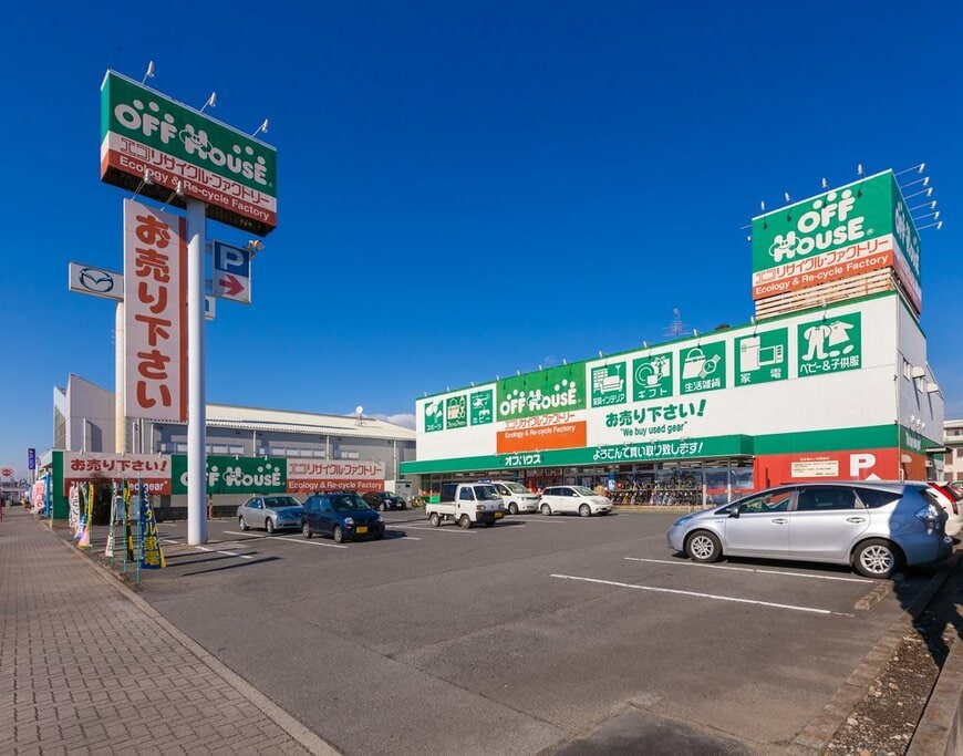 リサイクルショップで棚に並ぶガンプラを発見！予想外の販売方法に「安いですね」「普通に欲しい」