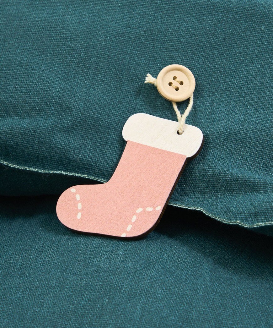 出所：パルグループ公式ファッション通販サイト 3COINS 【Holly Jolly-WEB限定】壁掛けツリー