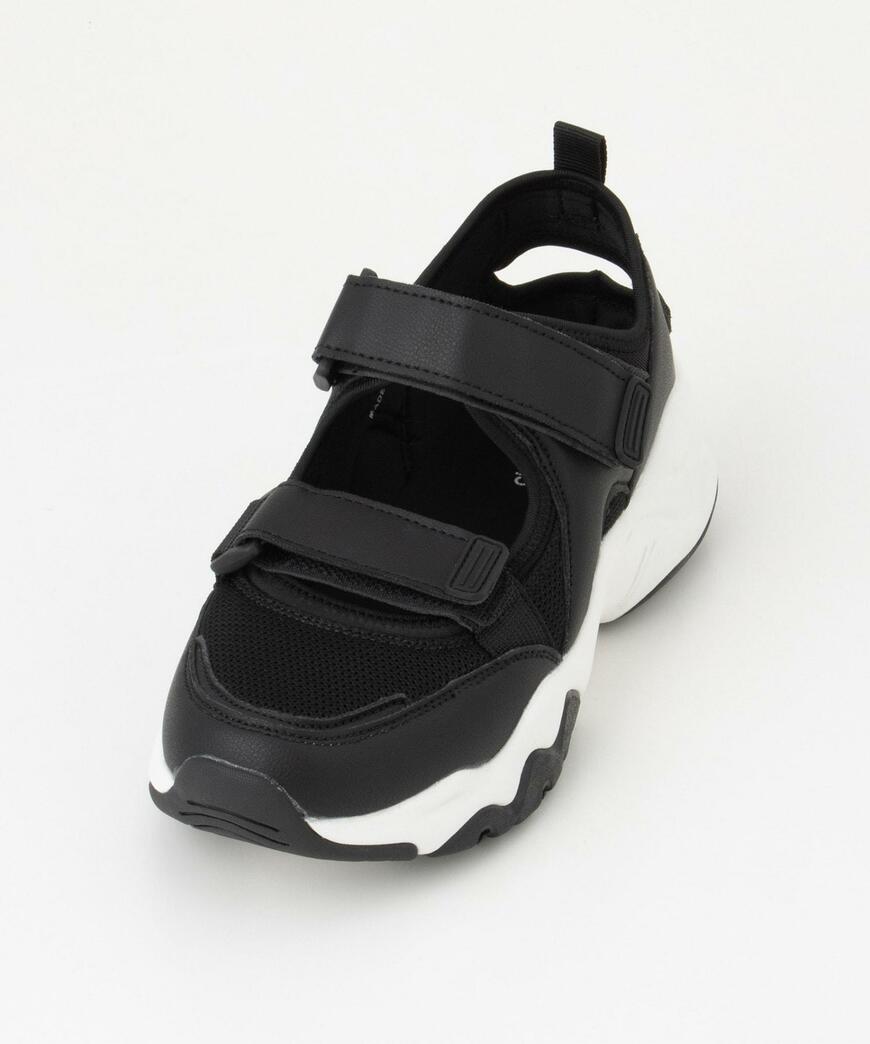 出所：ハニーズ公式オンラインストア スニーカーサンダル