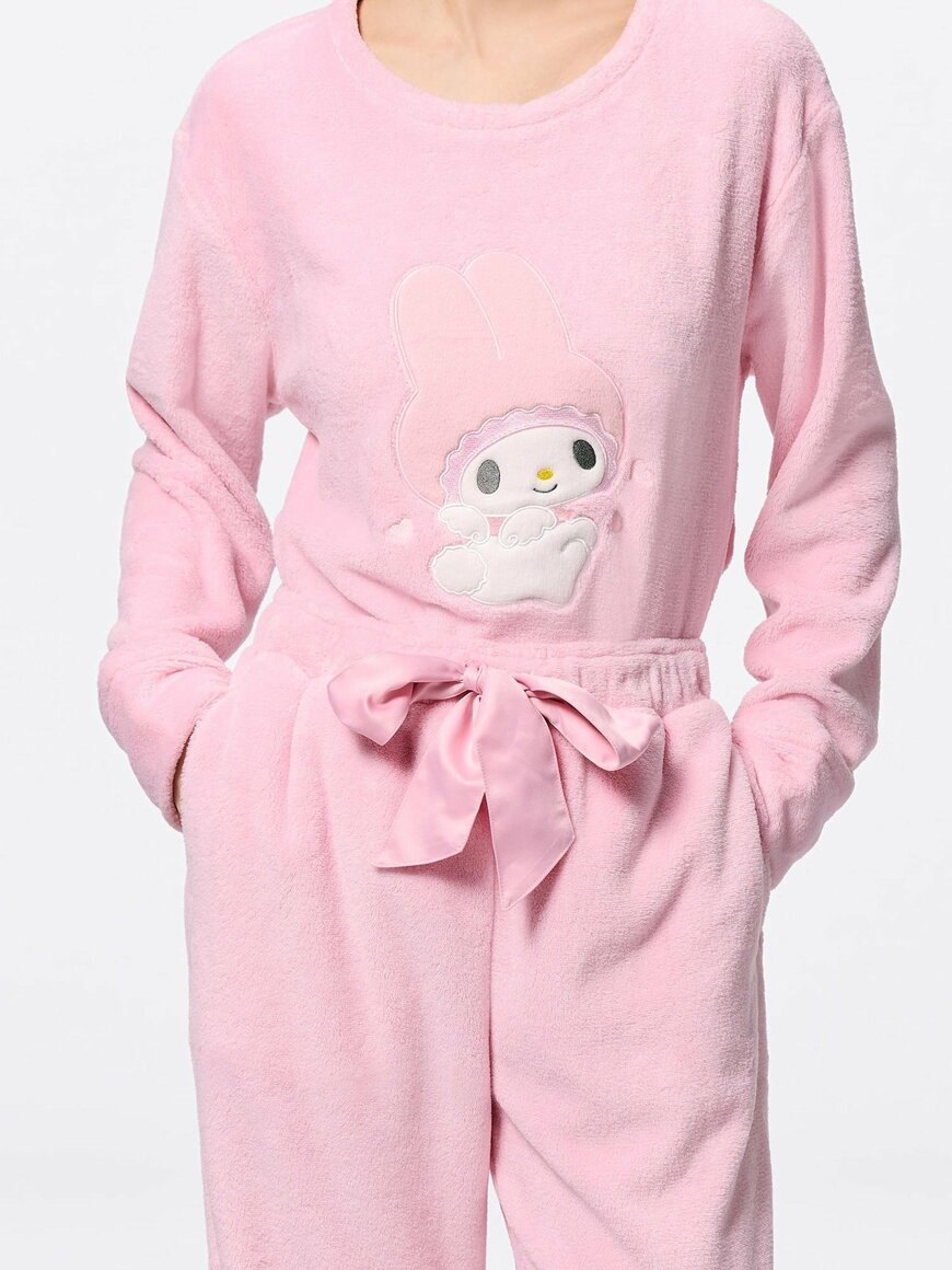 GU公式 マシュマロフィールラウンジセット(長袖)Sanrio characters