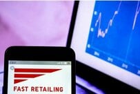 ファーストリテイリング（9983）の株価は+0.74%の上昇。配当利回りは0.93％（2025年12月10日・株式取引概況）