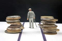 60代老後資金対策の必須項目。見落としがちな「預金はリスク」