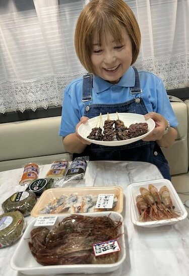 60代夫婦の車中泊旅】北陸の味を揃えた車内ごはん 金沢おでんに海の幸