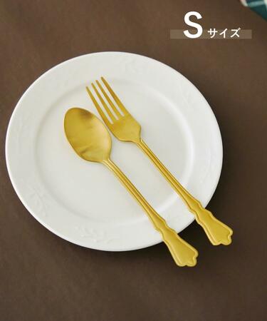 高級感がありすぎて飛ぶように売れた！【3COINS】で大人気の「ゴールドカトラリーセット」が再販！セール情報 | LIMO |  くらしとお金の経済メディア 3COINS KITINTO カトラリー スプーン×2&amp;フォーク×3