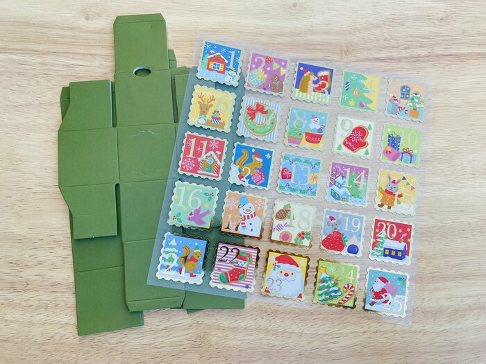 今回はグリーンを購入しましたが、売り場にはブラウンもありました