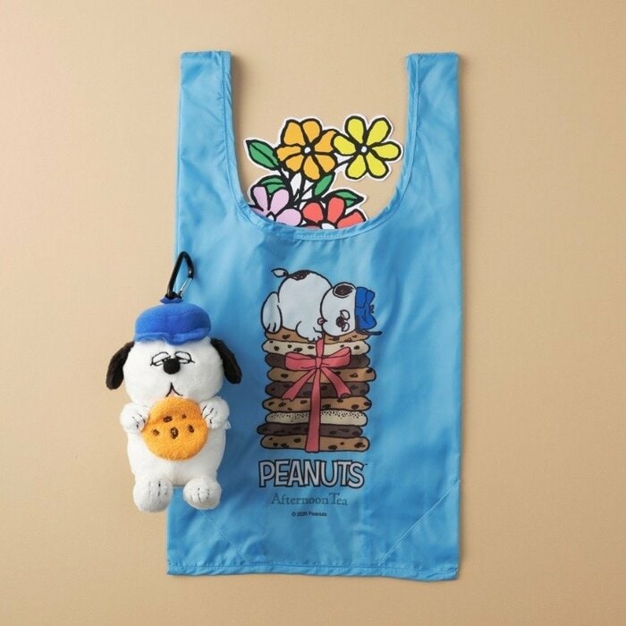 カラビナが付いているため、持ち運びやすい点も魅力