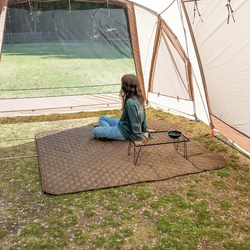 出所：アルペングループ公式オンラインストア　撥水ラグM