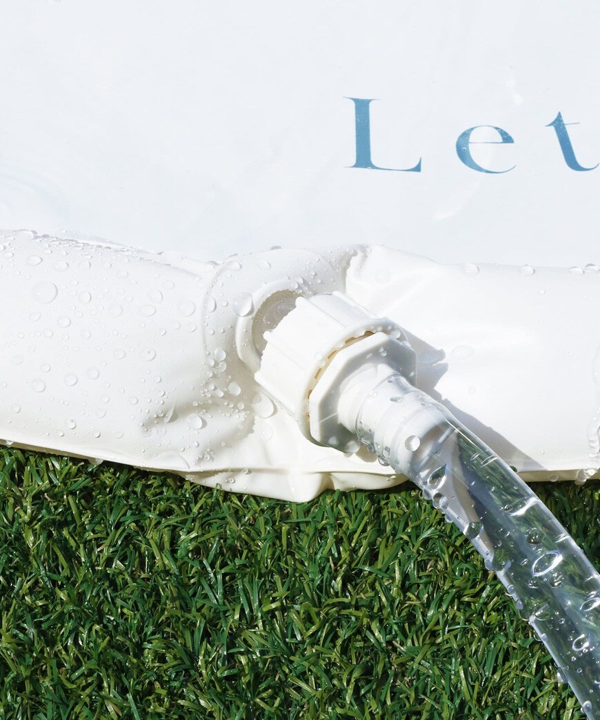 出所：パルグループ公式ファッション通販サイト 3COINS 【夏のレジャーアイテム】噴水マット