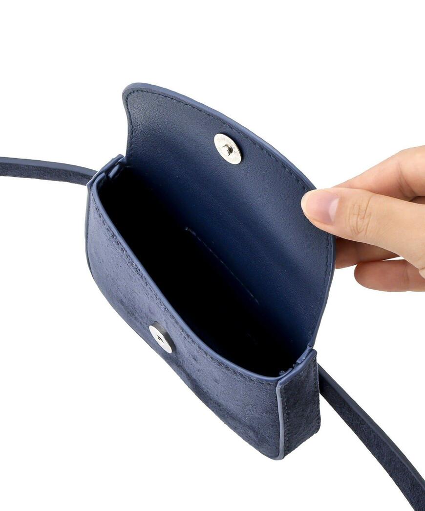 出所：パルグループ公式ファッション通販サイト 3COINS ポーチ付きベルト