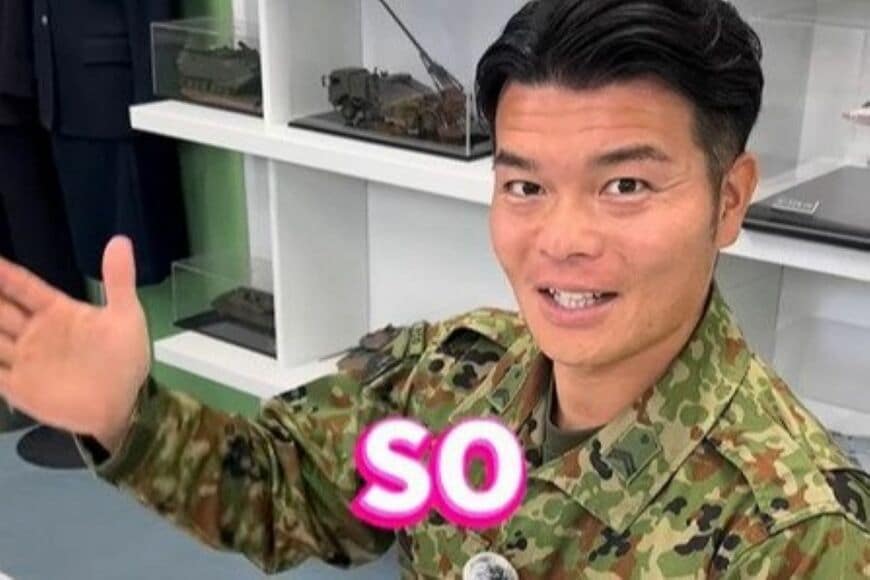 【自衛官のライフハック】測りにくい角も一発　自衛官が教える《付箋で正確に測る裏ワザ》が半端じゃない…