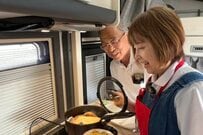 【60代夫婦の車中泊旅】福井名物で北陸最後の車中飯 人気店のの厚揚げに鯖寿司も