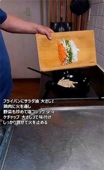 【結局これが最強】父が高校生の息子に作る「弁当箱いっぱいの大盛りオムライス」　タコさんウインナーの串を添えた「オムタコ」がたまらない