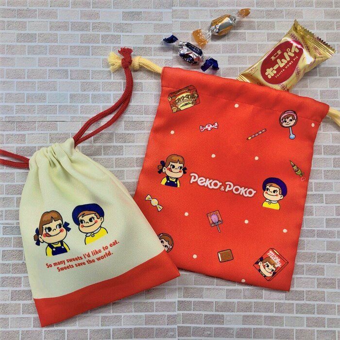 大きいサイズと小さいサイズの巾着セット