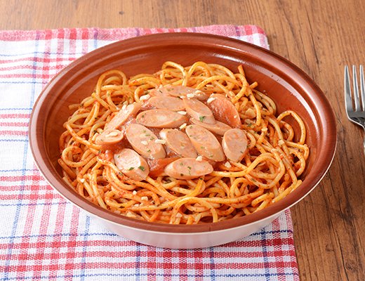 ローソンの新商品：にんにく風味　大盛ナポリタン