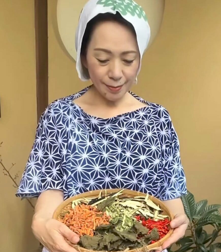 【昭和の台所】うま味が凝縮された“干し野菜”で楽しむ「一汁一菜」に反響続出