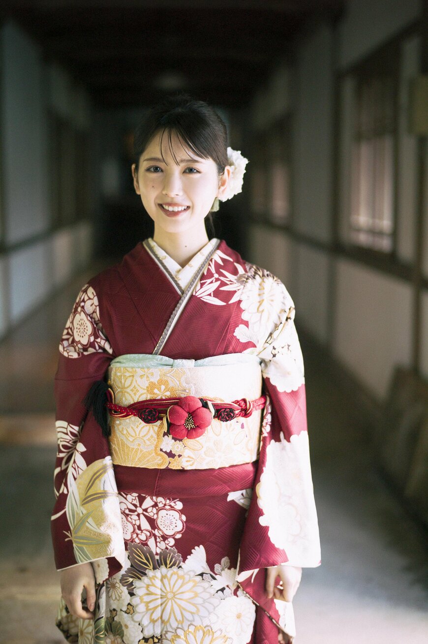 出所：株式会社東京ニュース通信社「今年度は乃木坂46・筒井あやめが表紙に決定！　“ハタチ”の美女10人による「20±SWEET2025 JANUARY」を1月10日(金)に発売＆第１弾ラインナップ発表！」