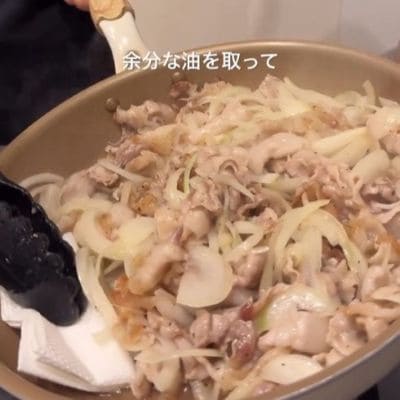 28歳会社員女性が作る「豚玉カルビ弁当」がまさかの1食あたり160円で完成！　電子レンジで作る炒り卵や冷凍保存術など節約に役立つアイデアが満載