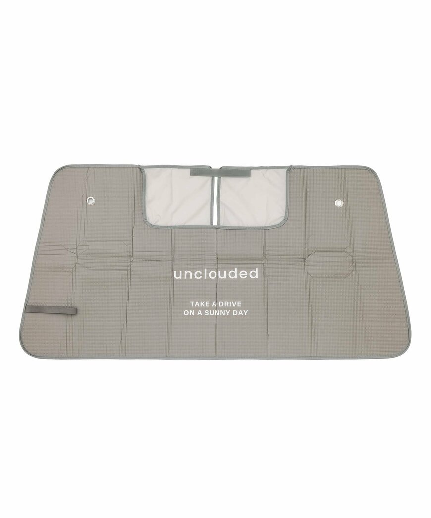 出所：3COINS公式　フロントサンシェード