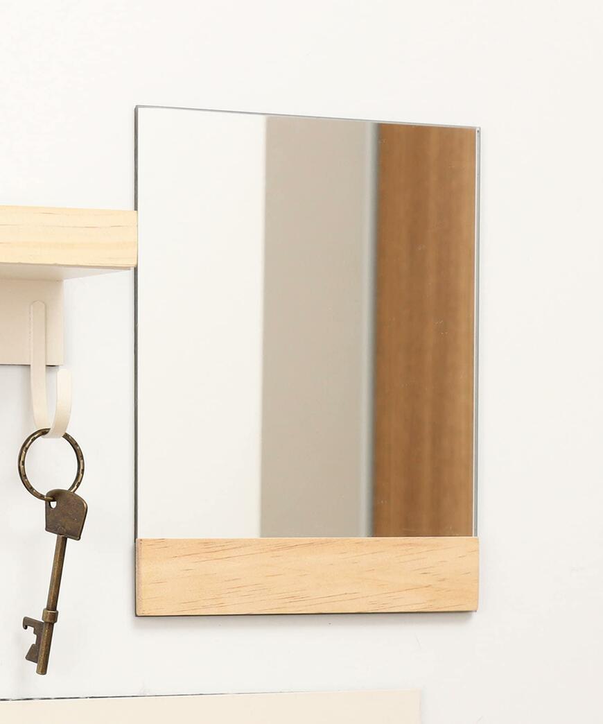 3COINS、磁石付き鏡商品画像