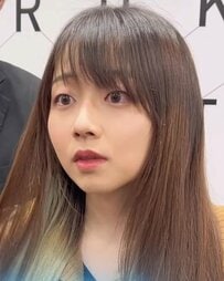 「ライブで映える髪にしたくて…」セルフカットを続けていたボーカルの女性　仕上がりに「めっちゃ綺麗」と感動の声