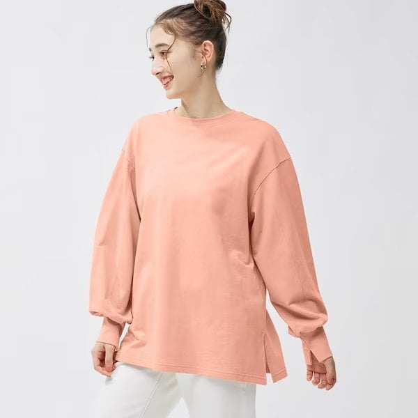 オーバーサイズ仕様でおしりまで隠れる