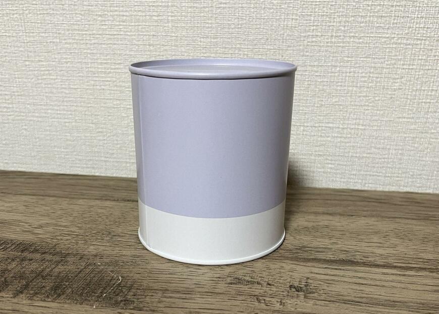 筆者撮影（キャンドゥ、缶 貯金箱 10万 シマエナガ柄）