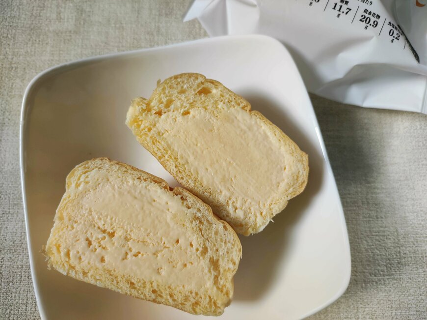 ベイシアプレミアム　別海のおいしい牛乳使用くりーむパン