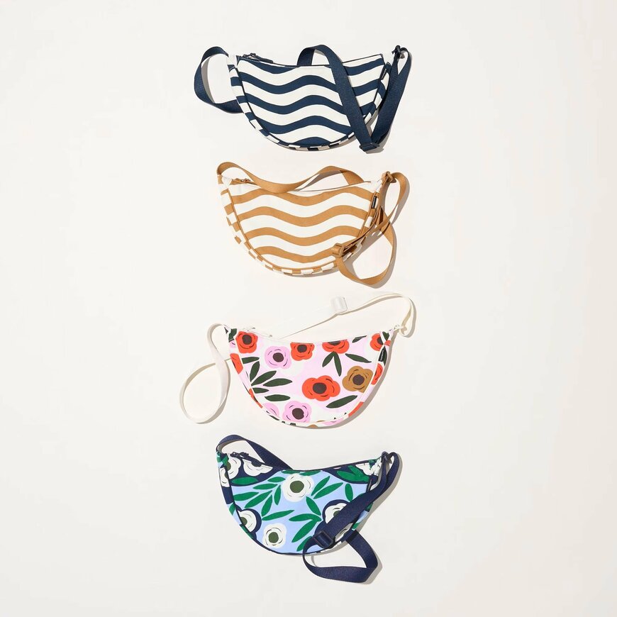 UNIQLO　ラウンドミニショルダーバック　