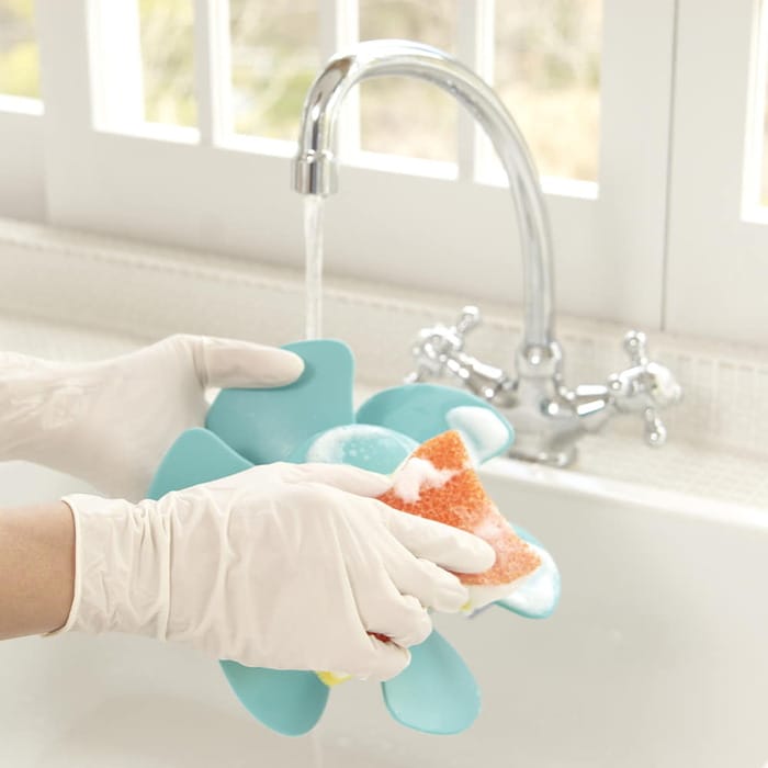 食品加工、調理、清掃業、介護、園芸、一般軽作業等に幅広く使用可能