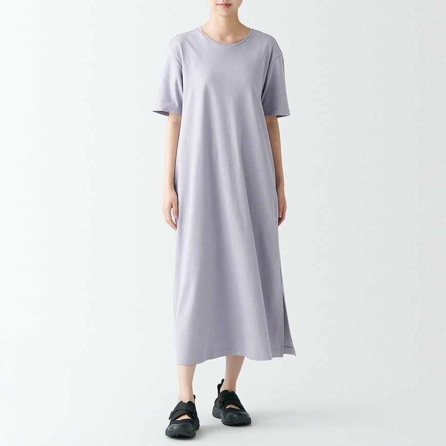 出所：無印良品ネットストア スニーカーサンダル