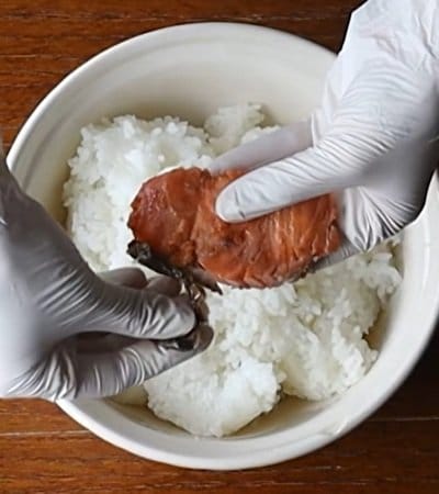 あっさり気分の日に作る4人分の【混ぜご飯弁当】　さっぱりとして見た目にも鮮やかなお弁当が最高