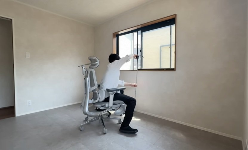 【築20年超中古戸建DIY】仕事部屋を機能的で広々としたL字型PCデスクに大変身！「カッコ良い！」と話題
