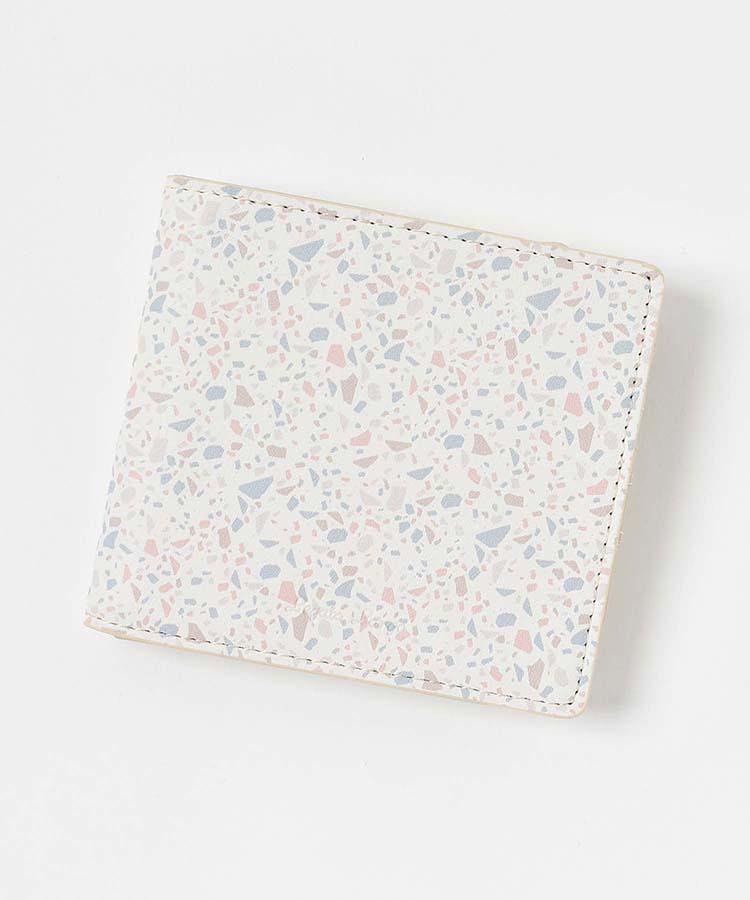 ブルーブルーエ、TERRAZZO2つ折り財布の画像
