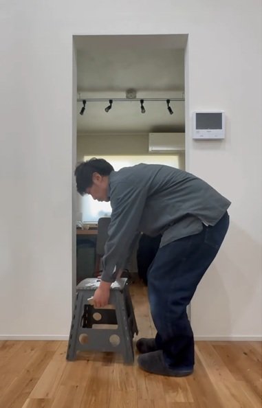 変身前の開口部