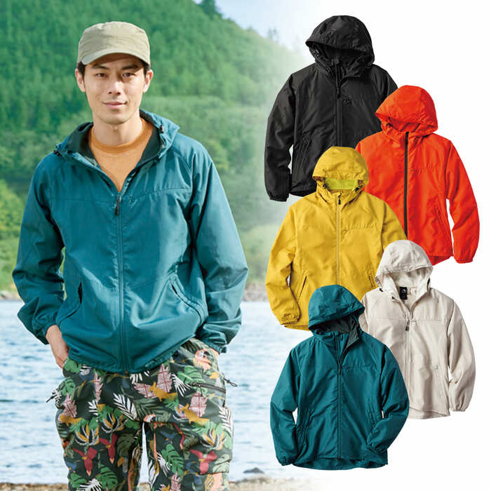 軽くてかさばらないので1つ持っておくと良く、さらに季節を問わず使えるアイテム