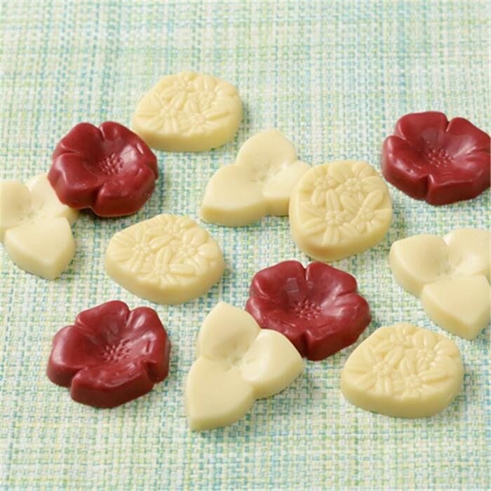 味がそれぞれ異なる3種類のチョコレート