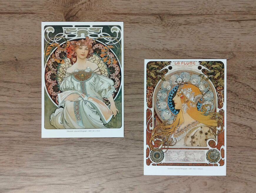 筆者撮影（SHEIN、30枚 人物グラフィック ポストカード）