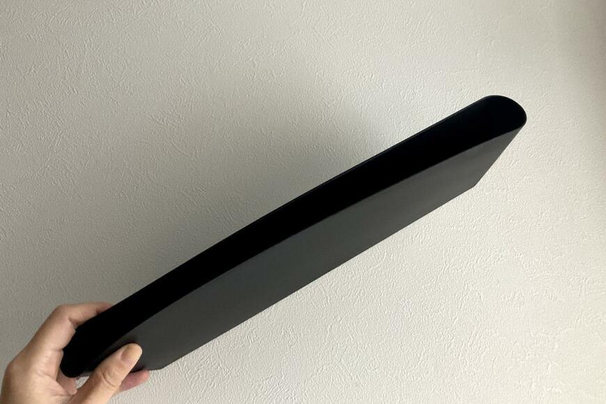 筆者撮影　セリア「車用スリムポケット」