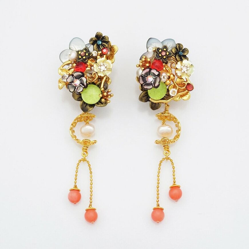 出所：株式会社 ジュエリー京都「ピアスのようなイヤリング「ぴあり」を製作するジュエリー京都　「源氏物語シリーズ・第二弾」新作「末摘花」を7月21日(金)に発売！」