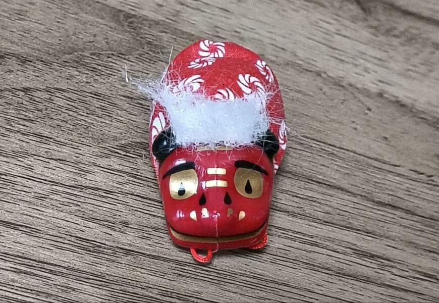 筆者撮影（セリア、ミニ獅子舞）